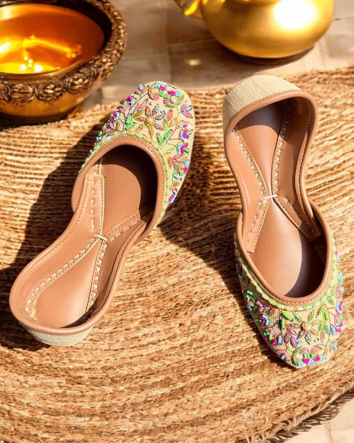 Women's Slip On Traditional Handmade Khussa Bridal Mojari Punjabi Jutti Ethnic Ballet Flats